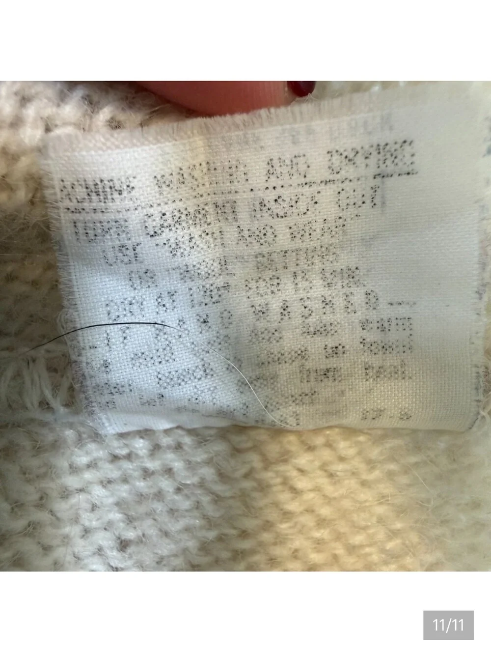 Vintage ROBERT BRUCE Ivory Cream Wool CrewNeck Sweater Large ( fits like medium)